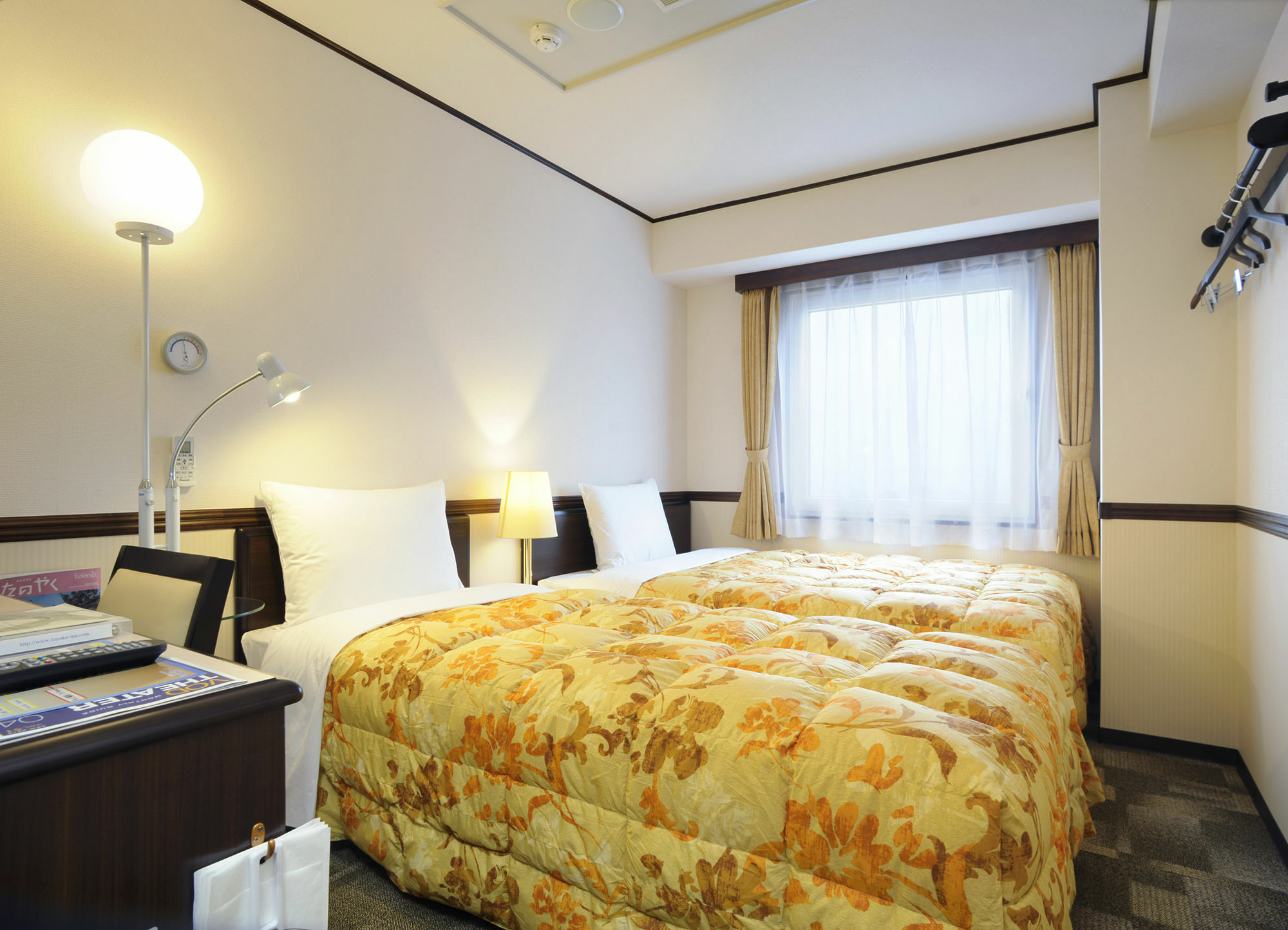 Toyoko Inn Kobe Sannomiya-Eki Higashi Exteriér fotografie